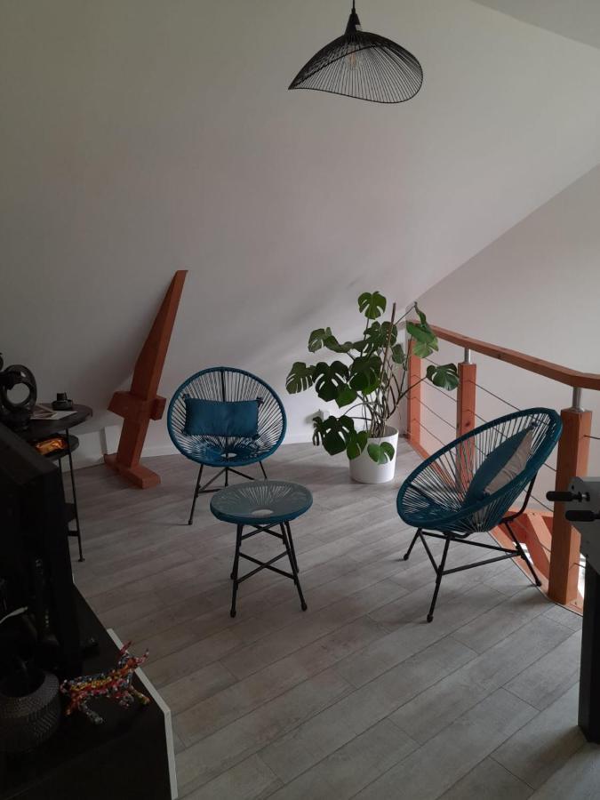Chambre Dans Un Ecrin De Verdure Angrie Extérieur photo